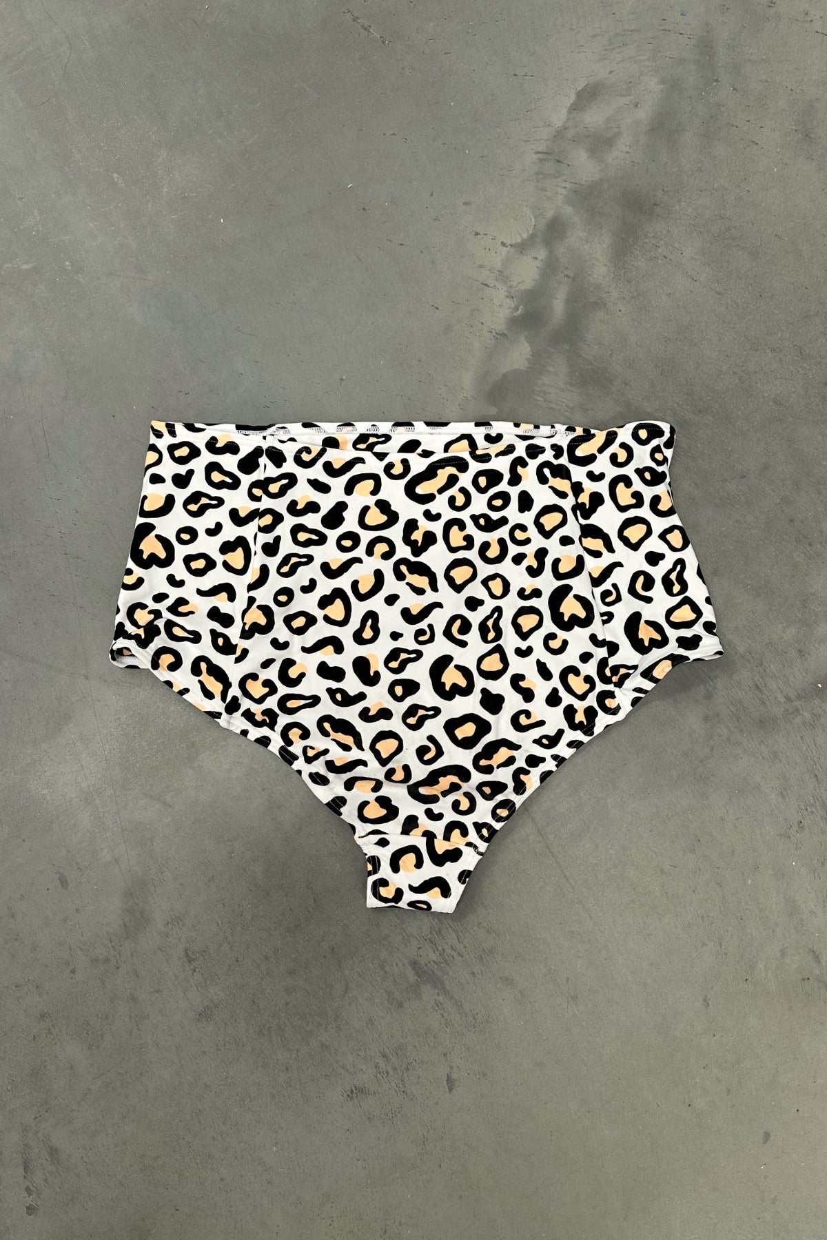 Penelope Bikini Bottom Curve - Safari Leopard
