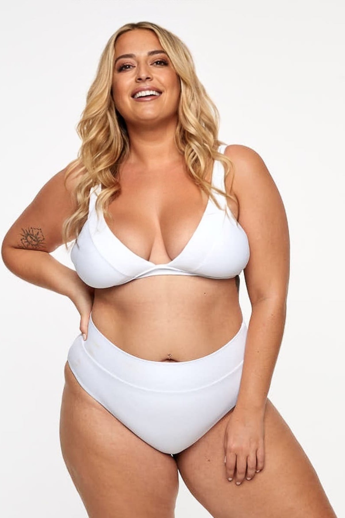 Lola Triangle Top - Fresh White