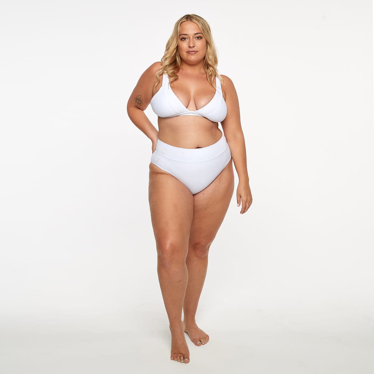 Lola Triangle Top - Fresh White