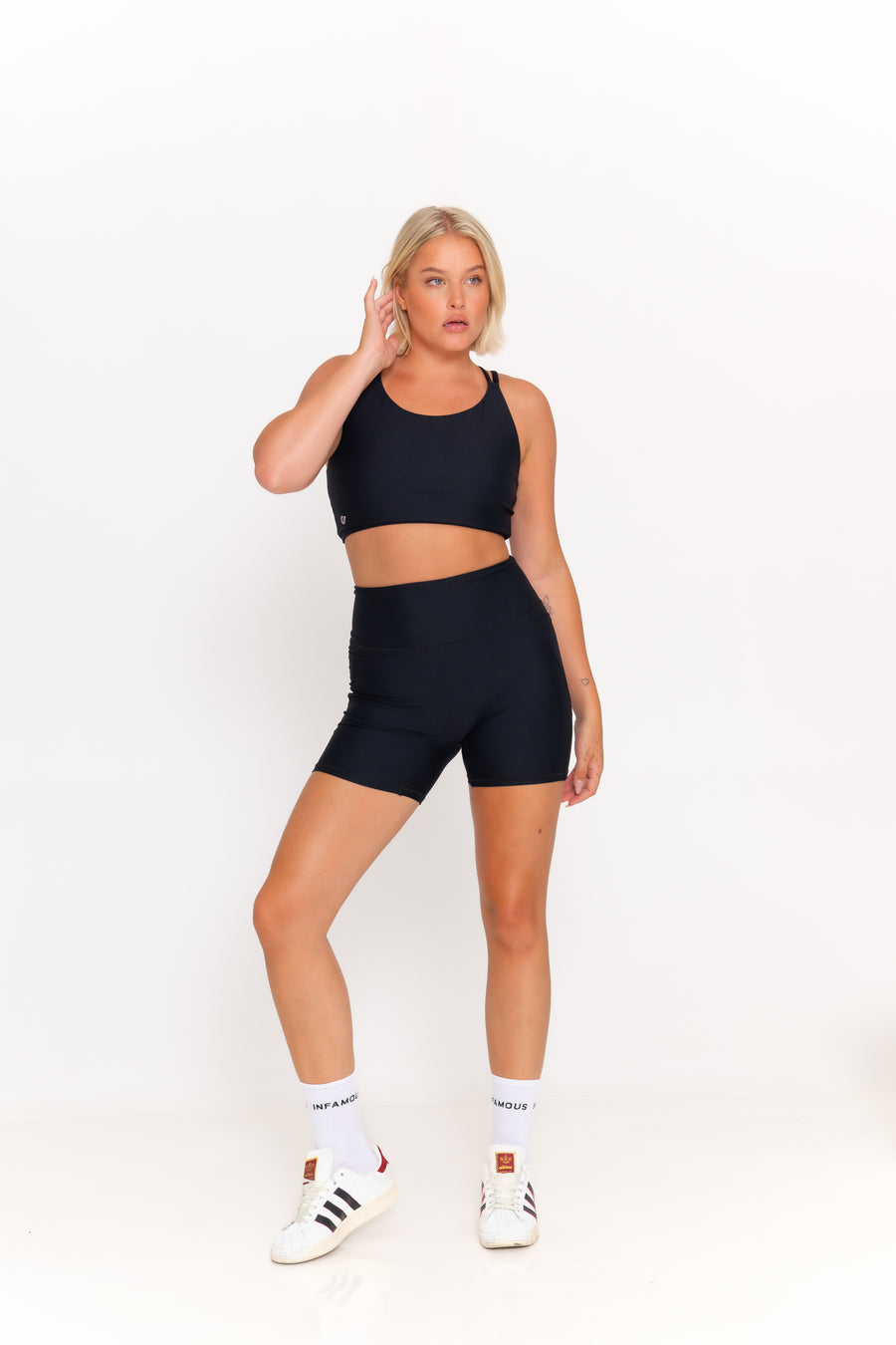 Ava Active Crop - Black Fashion