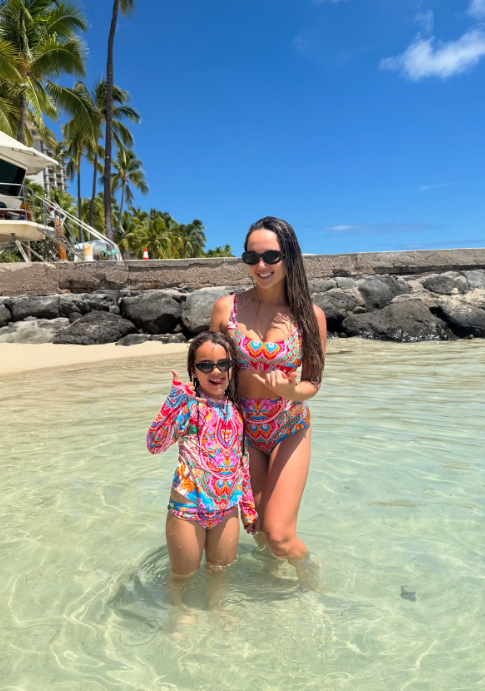 Mini Annie Rashie Set 02 - Infamous Carnival