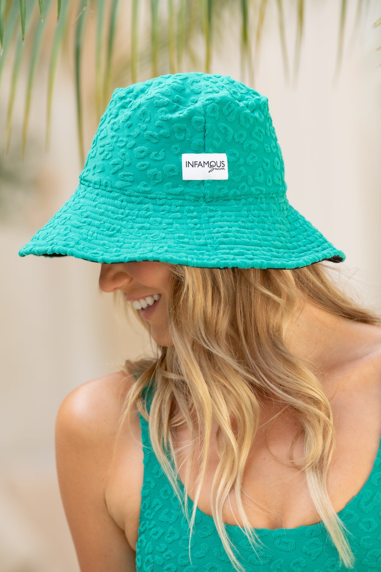 Daisy Swim Hat Adult - Textured Leopard Kiwi