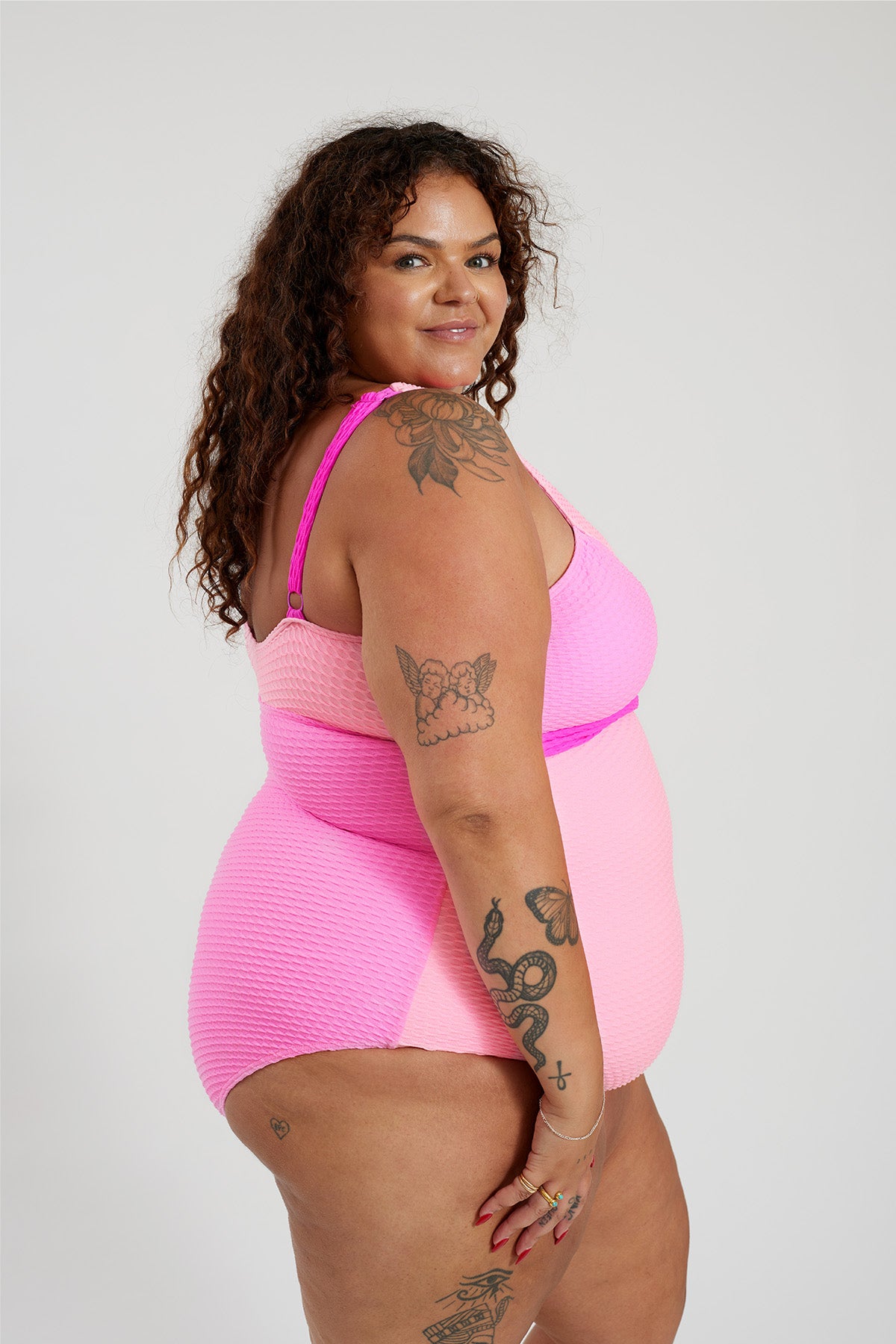 Gwen One Piece Curve - Paradise Pink