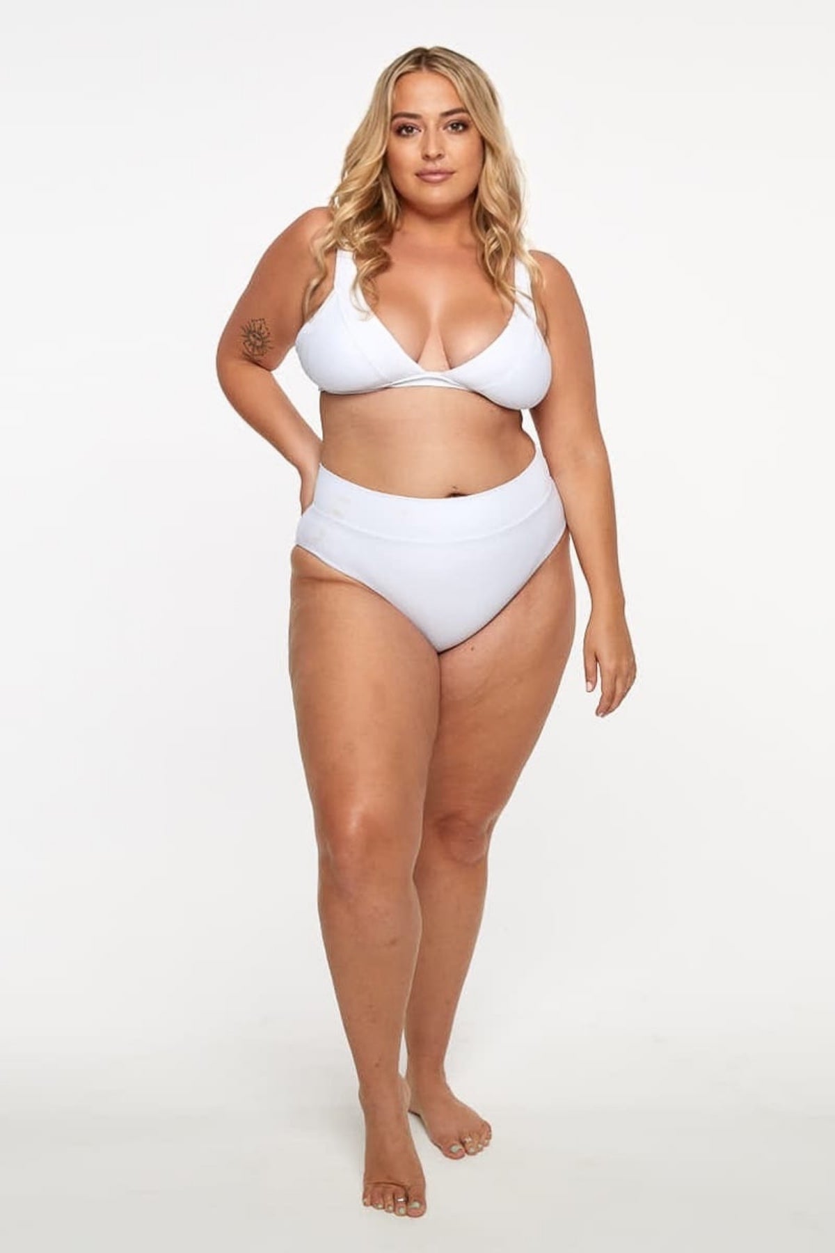 Lola Triangle Top - Fresh White