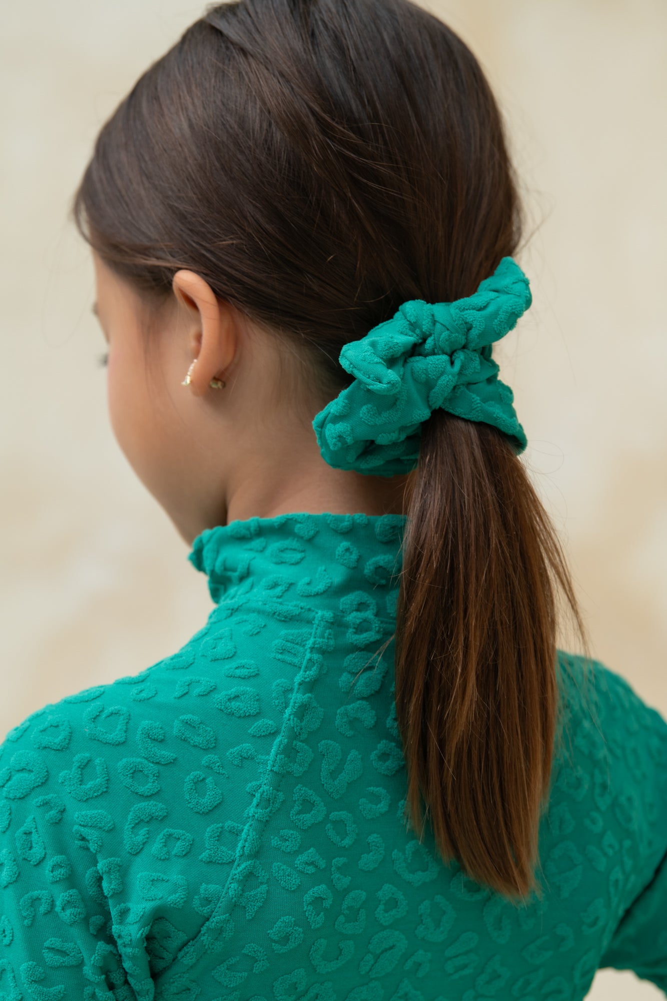 Mini Mimi Scrunchie - Textured Leopard Kiwi