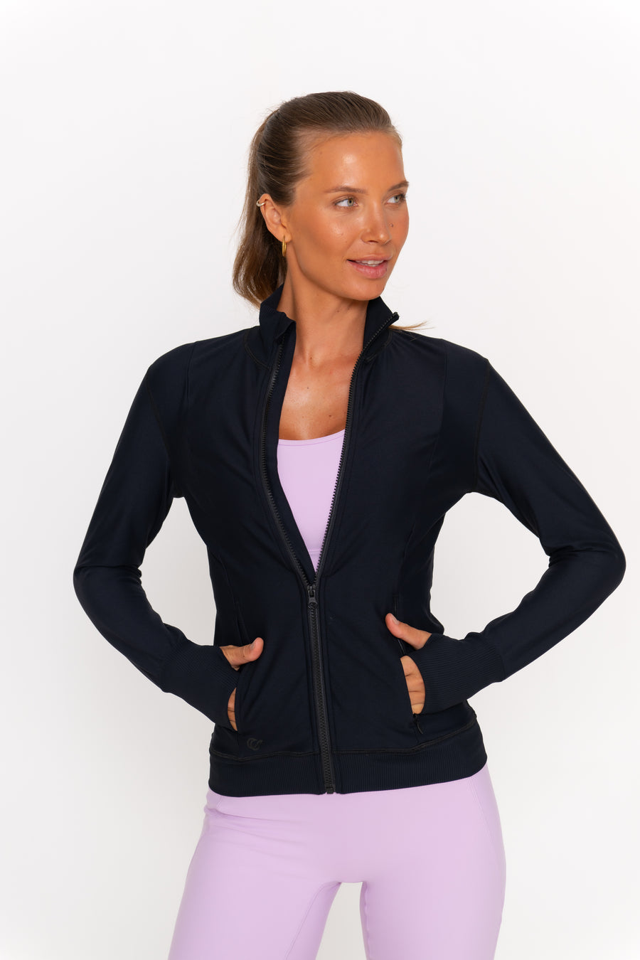 Quinn Active Zip - Black