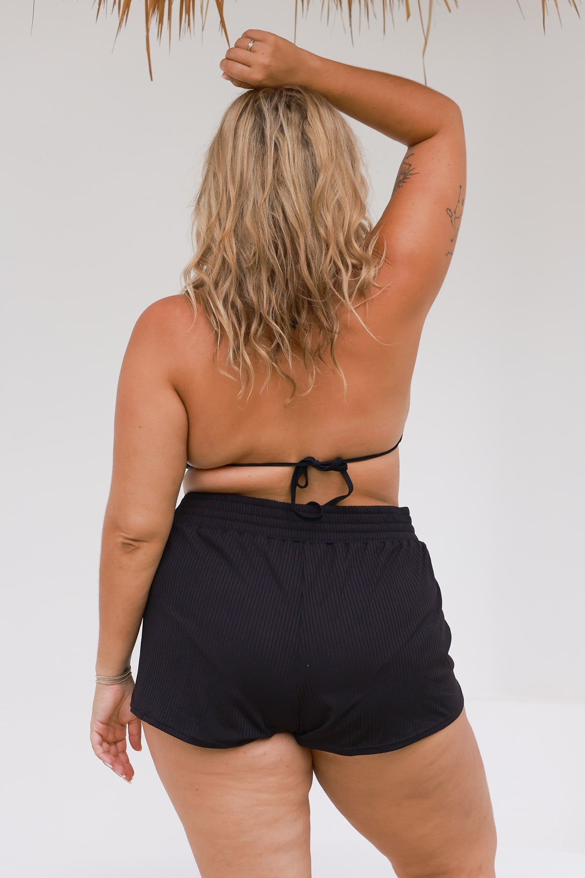 Kita Swim Shorts - Black Ribbed